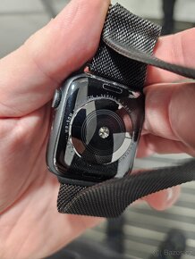 Prodám Apple Watch 5 44mm černé - 3