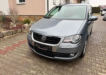 Volkswagen Touran 2,0 TDi -7 Míst ,Top stav nafta - 3