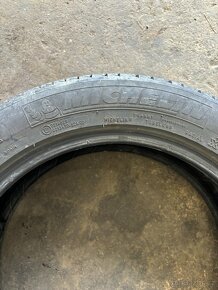 Gumy Michelin Primacy 3 215/55 R18 - 3