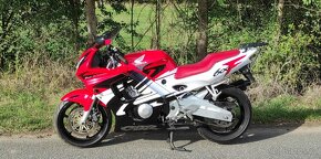 Honda CBR 600 F typ PC31 pěkný stav - 3