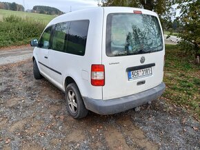 Prodám VW Caddy 2.0 SDI pětimístný - 3