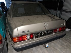 Mercedes Benz 190 E - 3