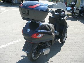 PIAGGIO MP3 300ie, ŘIDIČSKÝ PRŮKAZ sk.B - 3