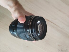 Canon EF 100 mm f/2,8 Macro USM - 3