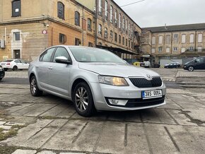 Škoda Octavia III 2.0tdi - 3