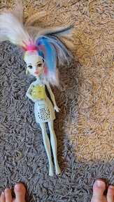 monster high frankie stein - dělá zvuky a bliká - 3