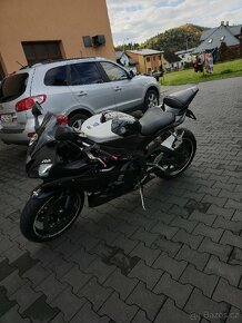 Yamaha YZF-R6 - 3