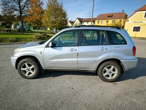 TOYOTA RAV4 2.0 D-4D 85kw, 4X4, r.v. 2003, VÝBORNÝ STAV - 3