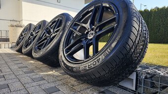 ALU KOLA MERCEDES 21 ////AMG - 3