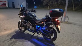 SUZUKI DL 650 V-STROM - 3