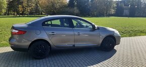 Renault Fluence 1.6i 81KW benzín  Megane - 3