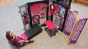 Ever After High - panenka Brie s doplňky - 3