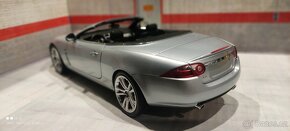 Jaguar xkr Cabrio 1:18 minichamps - 3