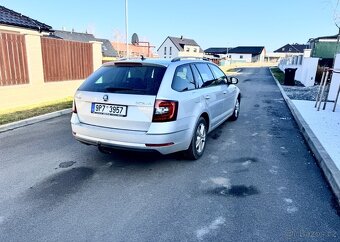 Skoda Octavia 2.0 TDI DSG - 3