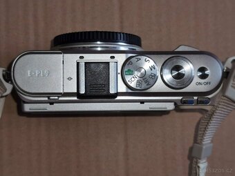 Olympus Pen E-PL9 - 3