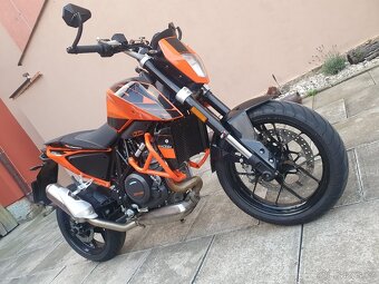 KTM Duke 690 - 3