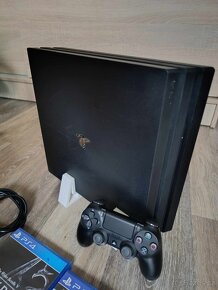 PS4 1tb Pro - 3