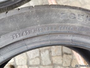 235/45/19 letni pneu CONTINENTAL a BRIDGESTONE 235 45 19 - 3