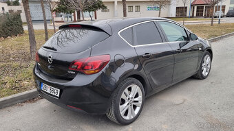 OPEL Astra J 1.6 Turbo 132 kW (180 PS) - 3