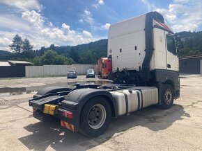 Mercedes-Benz Actros 1842 ADR - 3