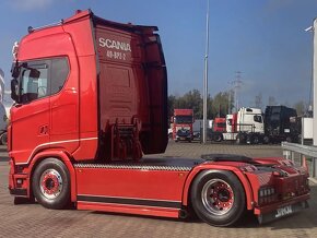 Scania S580 V8 4x2 I Custom truck| Special interior | - 3