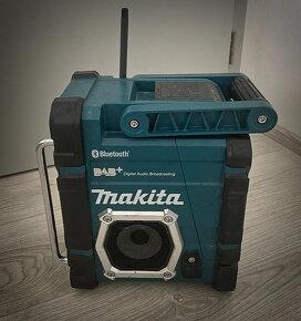 Makita DMR112  Aku rádio top stav - 3