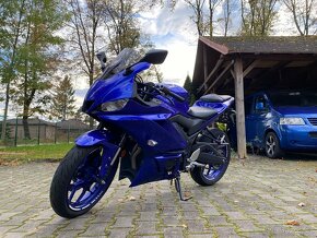 Yamaha YZF-R3 - 3