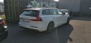 Volvo V60 II B3 120kW mildhybrid 174.000km - 3