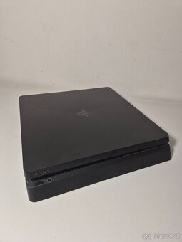 ✅ PS4 Slim 500GB + ovladač - 3