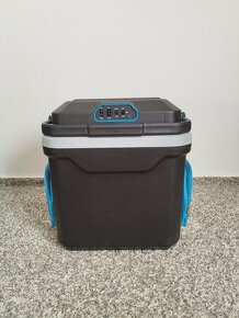 Přenosná autochladnička značky Sencor Travel Cooler SCM 3224 - 3