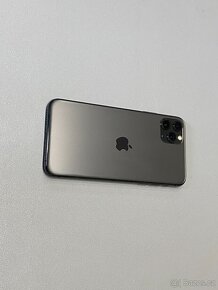 iPhone 11 Pro max 256gb  + nabíječka - 3