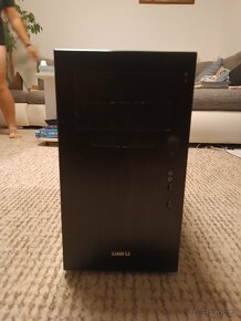 Case Lan Li + zdroj 500W - 3