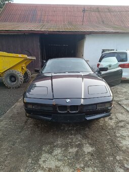 BMW 850 i manuál cz SPZ v depozitu - 3