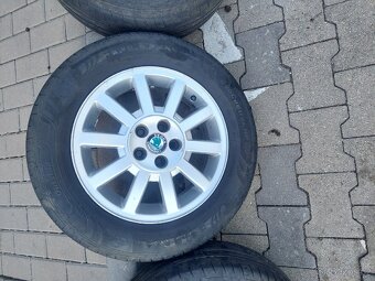 Alu kola s letním pneu 195/65 R15 - 3