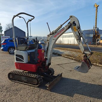 Takeuchi TB210 - 3