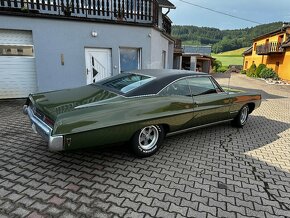 Pontiac Bonneville 1968 - 3