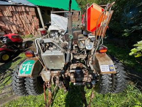 Traktor 4x4, podvozek pv3s, motor zetor - 3