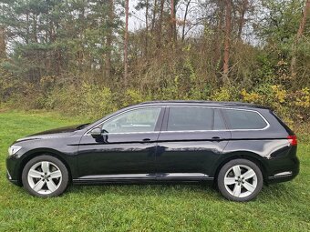 Volkswagen Passat 2,0 TDI 110kW DSG Highl R-line - 3