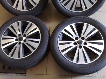 alu kola 5x114,3 r18 original kia 235/55/18 - 3