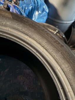 Hankook 235/55 R19 zimní - 8mm - 3