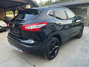 Nissan Qashqai 1.6dCi 4x4 Kamera 360° Full Led Kůže 61000km - 3