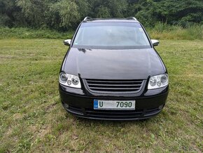 VW Touran 2.0 FSI 110 kW naj 158 tis km dovoz Německo - 3