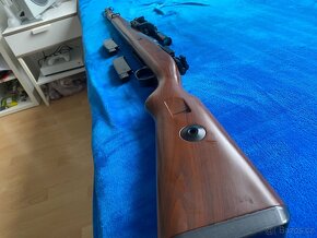 Kar98k+puškohled a 2 zádobníki - 3