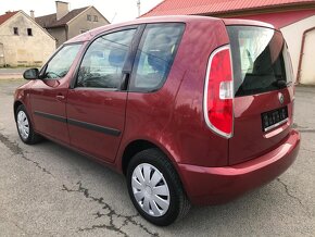 ŠKODA ROOMSTER 1. 4 MPI SERVISNÍ KNIHA 130.600 km - 3