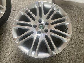 Alu 5x112 r18 originál Škoda LUXON - 3