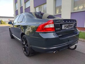 Volvo S80 2,4 D D5 - 3