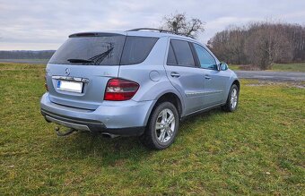 Mercedes Benz ML 320 - 3