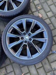 ORIGINÁL Alu Škoda SAVIO R17, 5x100 - TOP STAV - 3