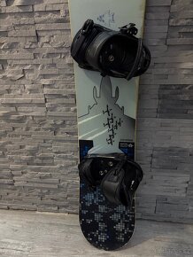 Snowboard BURTON s vázáním - 3