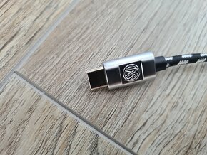 Originální kabel k iPhonu od Volkswagenu - 3